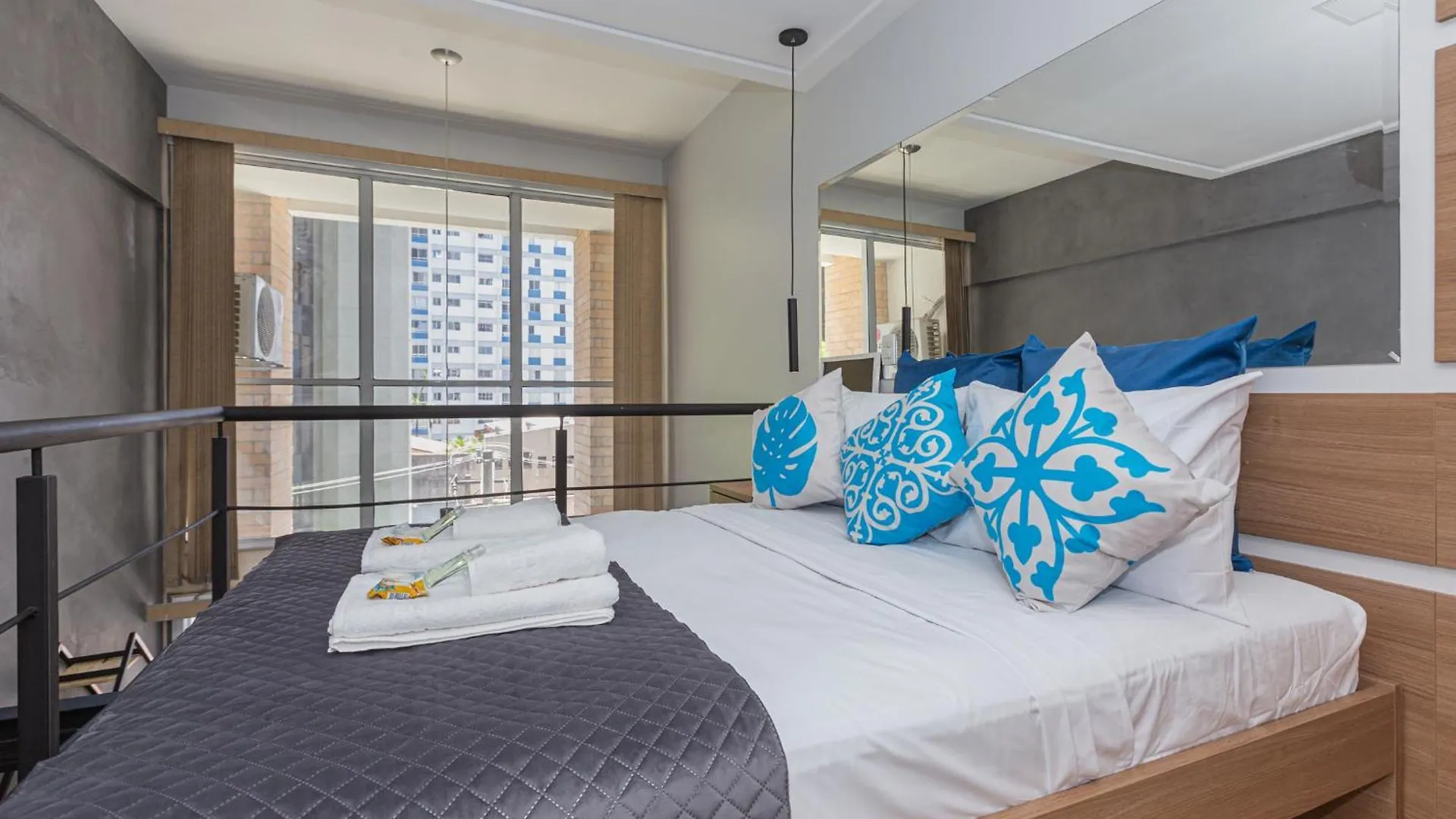 Apartament Easy Star - Lindo Duplex De Alto Padrao Proximo A Berrini - Aa01H São Paulo